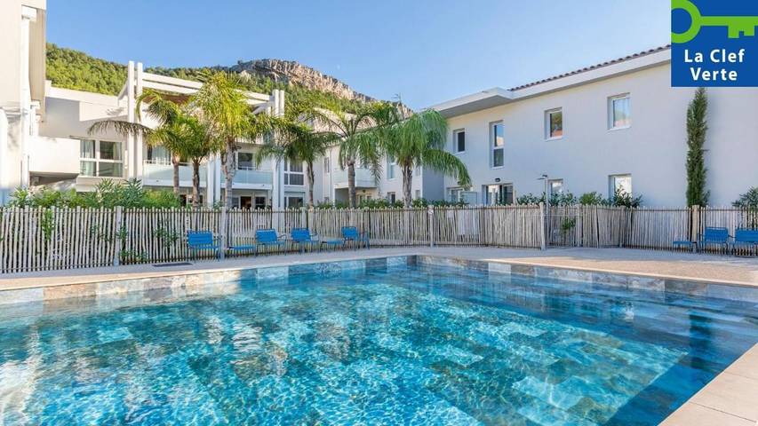 Appart’hôtel pour 2 personnes, avec terrasse et piscine, animaux acceptés