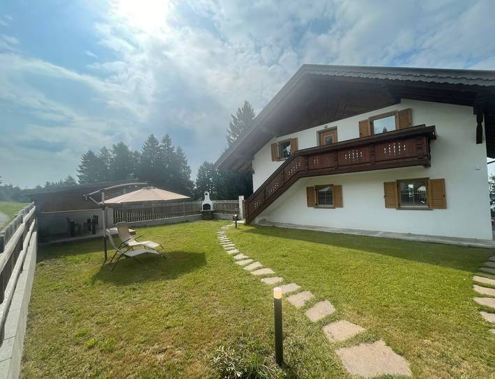 Agriturismo per 4 persone, con giardino e balcone in Bolzano e dintorni