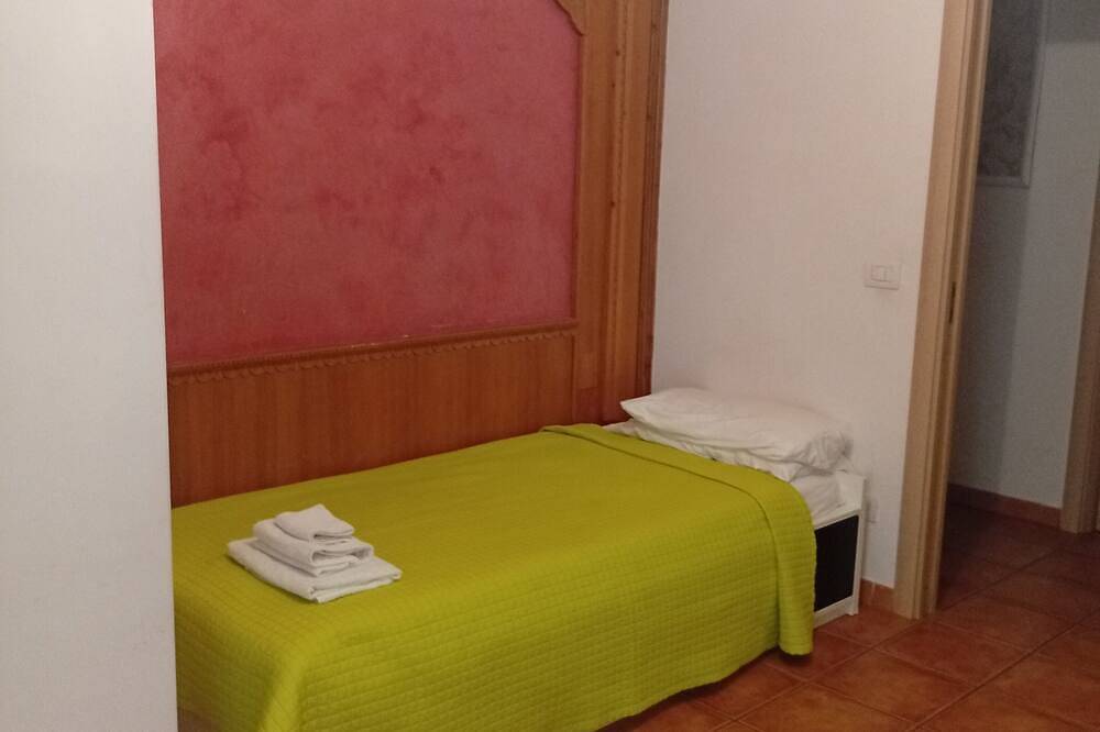 Apartamento entero, Mimi Home. in Isernia, Provincia d'Isernia