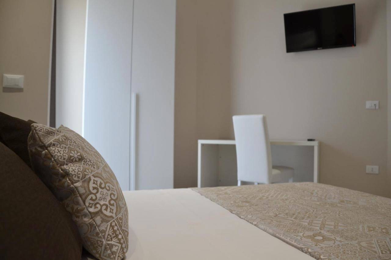Luxury Triple Room in Veglie, Provincia di Lecce