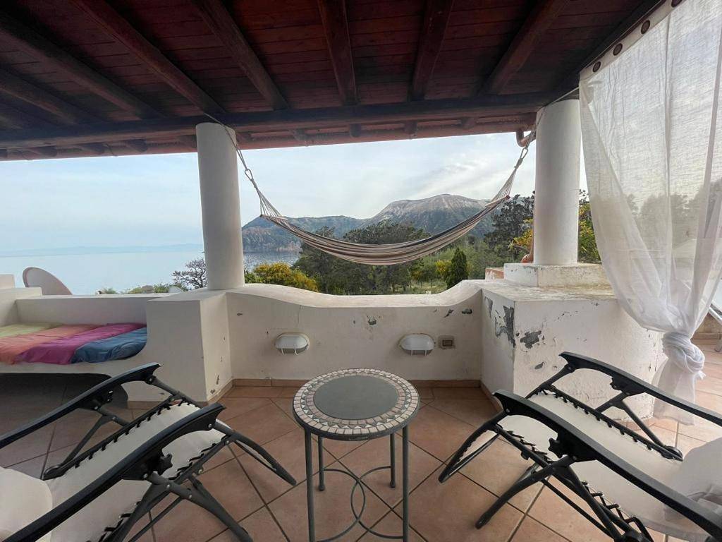 Casa Comarca in Vulcano