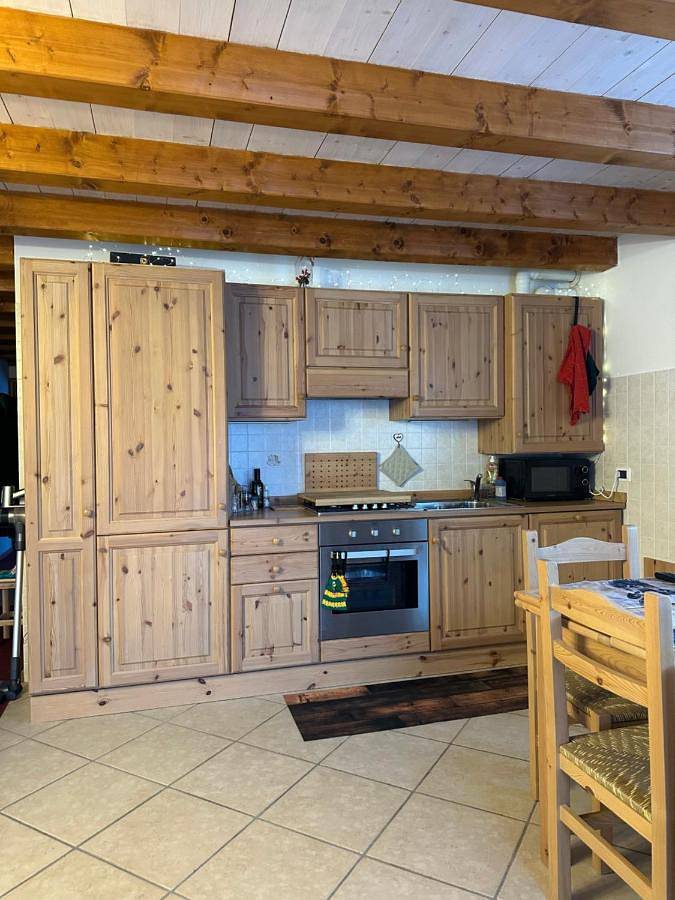 Gîte pour 6 personnes, avec vue et terrasse, animaux acceptés dans Serrada - 3