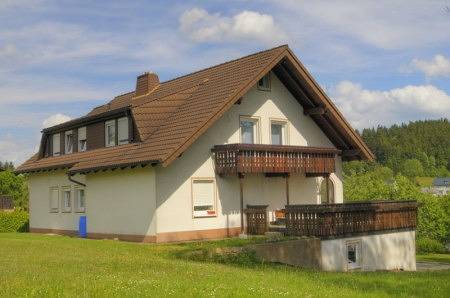 Ganze Wohnung, Ferienwohnung Jessica -  Gemütliche Ferienwohnung mit Garten in Geroldsgrün, Landkreis Hof