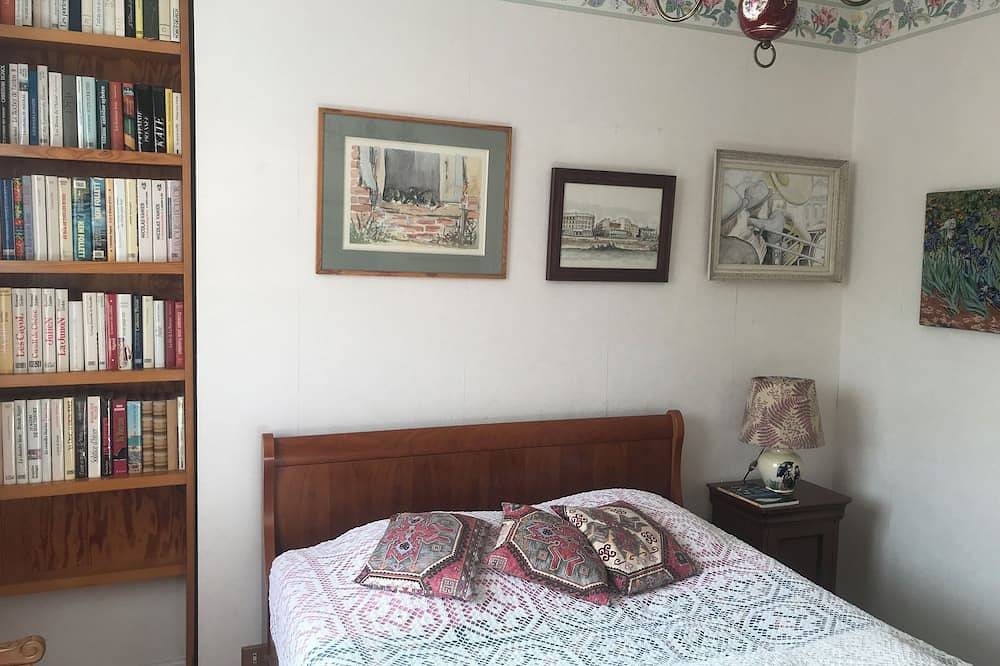 Entire apartment, T 5 in the heart of Aurillac in Aurillac, Aurillac region