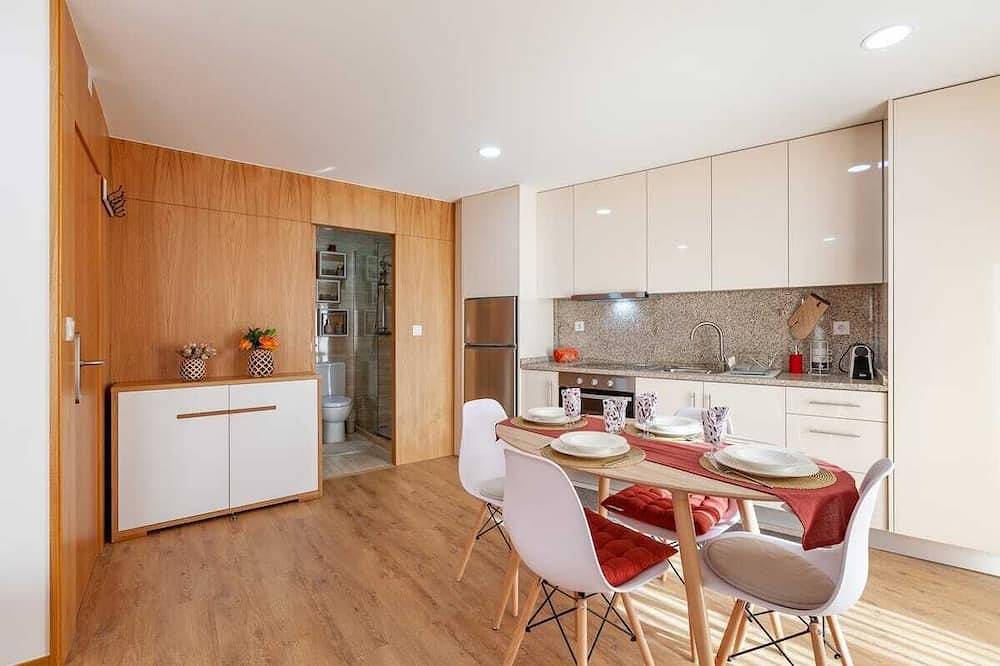 Entire apartment, Apartment Avenue 1 in Braga, Braga District
