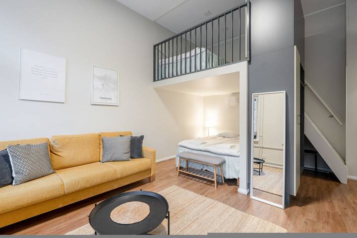 Ganze Wohnung, Renovated Loft in a Historical Downtown Building in Pirkanmaa