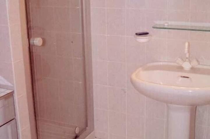 Gîte pour 4 personnes, avec balcon et jardin dans Office De Tourisme De Blonville Benerville Tourgeville - 3