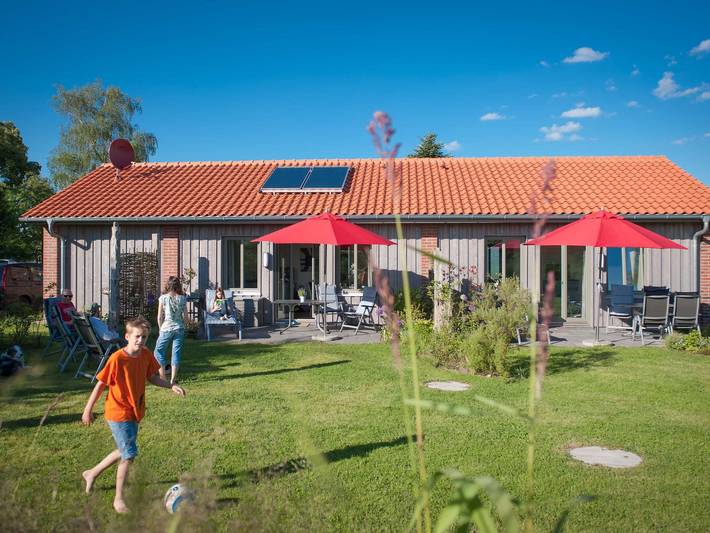 Ganze Ferienwohnung, Ferienwohnung Spieß - Ferienwohnung Wiesenblick, Terrasse in Sarkwitz, Scharbeutz