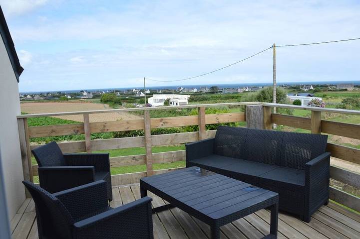 Location de vacances pour 4 personnes, avec jardin ainsi que balcon et jacuzzi à Plouescat