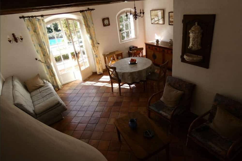Villa Provencale 4 persons - 10 minutes walk from Pampelone in Pampelonne, Ramatuelle