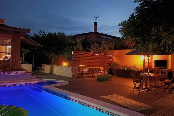 Ferienhaus für 10 Personen, mit Garten, mit Haustier