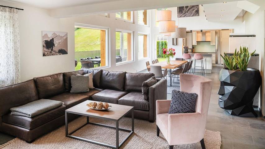 Ferienhaus für 12 Personen, mit Balkon und Garten sowie Sauna in Tirol - 3