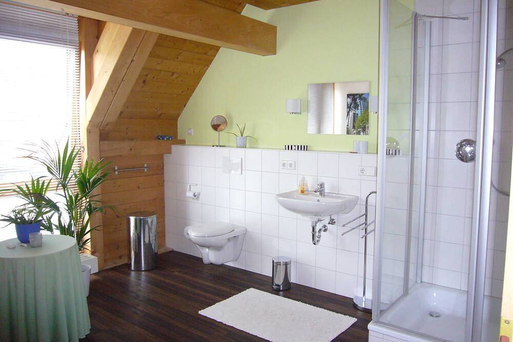Dz 1. Og Sunrise - Silvia Krafts Bed and Breakfast in Schallstadt, Südschwarzwald