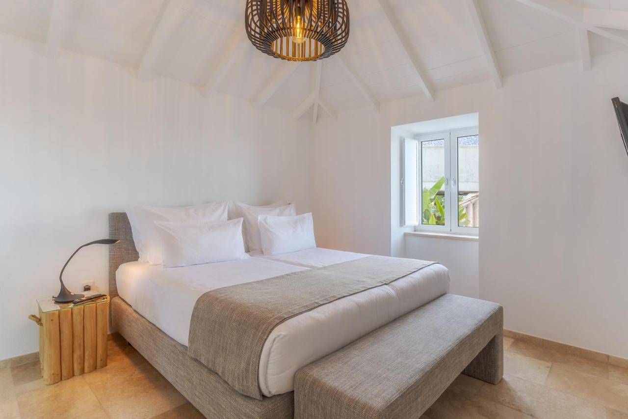 Deluxe Double Room with Balcony and Sea View in Canhas (Madeira), Madeira