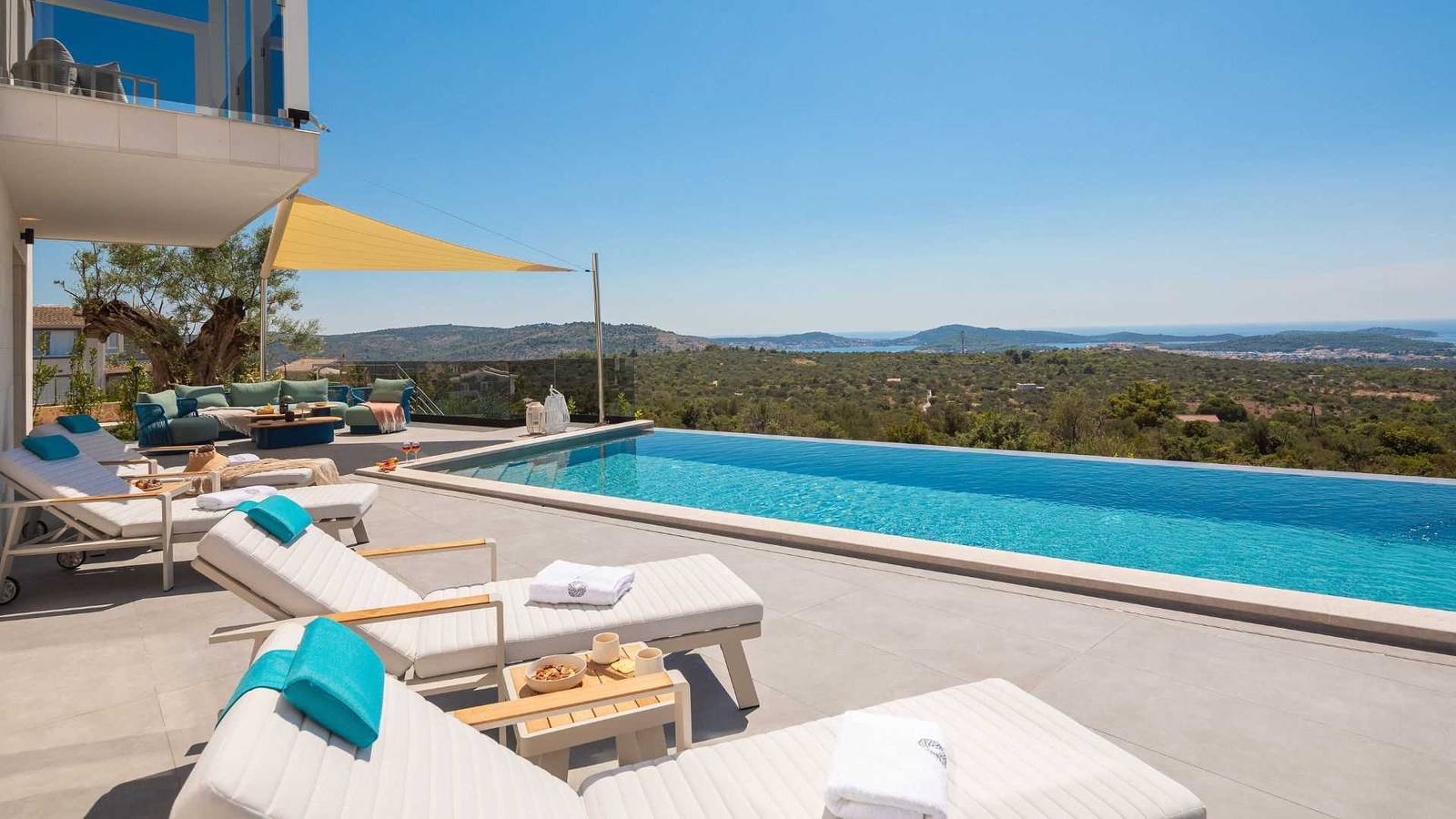 Villa Bacci di Sole mit Pool in Rogoznica, Šibenik-Knin