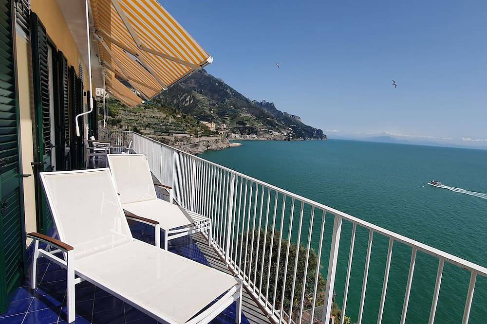 Apartamento entero, In the blue painted blue in San Cosma, Costa Amalfitana