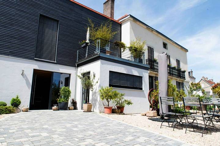 Location de vacances pour 2 personnes, avec Terrasse et Jardin à Clénay