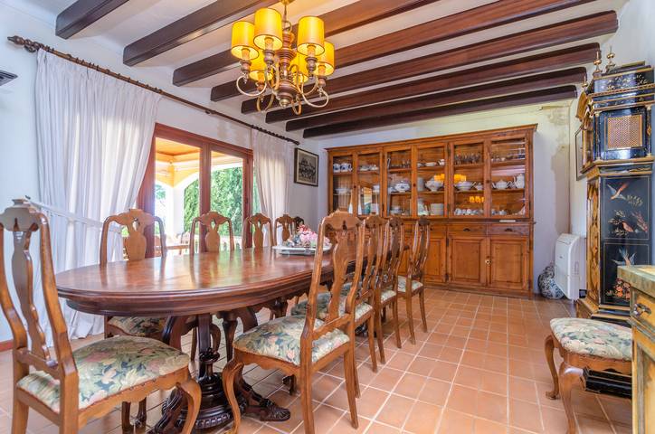 Chalet para 12 personas, con piscina para niños y terraza además de jardín y piscina en Mallorca - 3