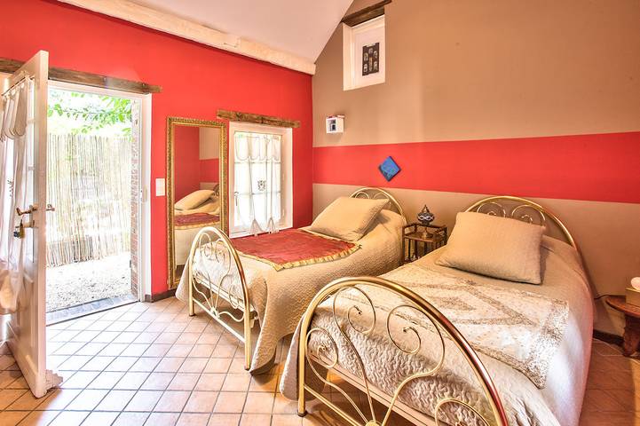 Gîte pour 15 personnes, avec jardin et piscine ainsi que jacuzzi et terrasse à Senonches - 3