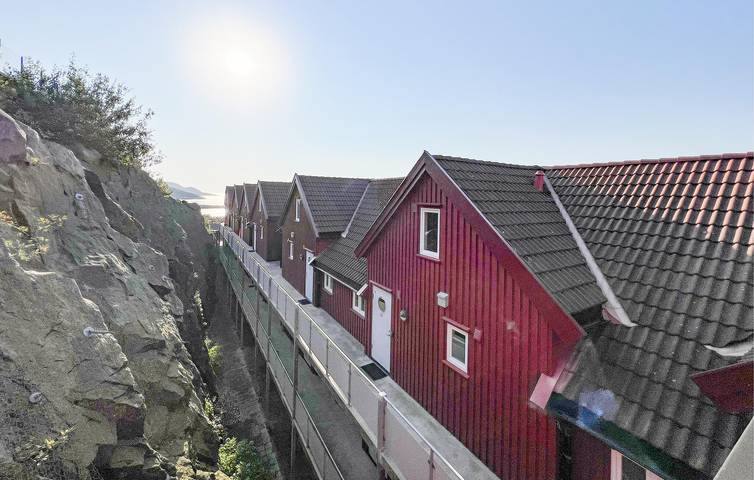 Ferienwohnung für 7 Personen, mit Terrasse und Garten sowie Ausblick