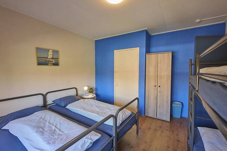Ganze Wohnung, Wohnung in Kaag mit Dachterrasse und Whirlpool in Kaag, Groene Hart