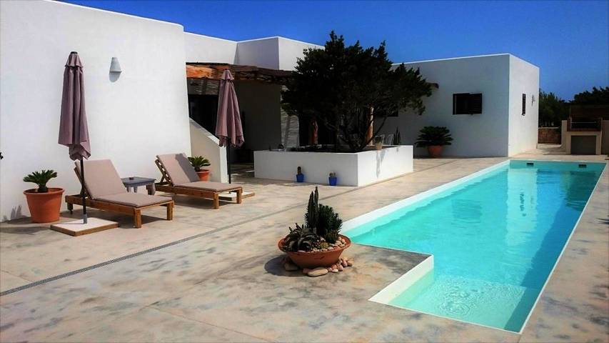 Casa rural para 8 personas, con Terraza y Jardín además de Piscina y Vistas en El Pilar de la Mola