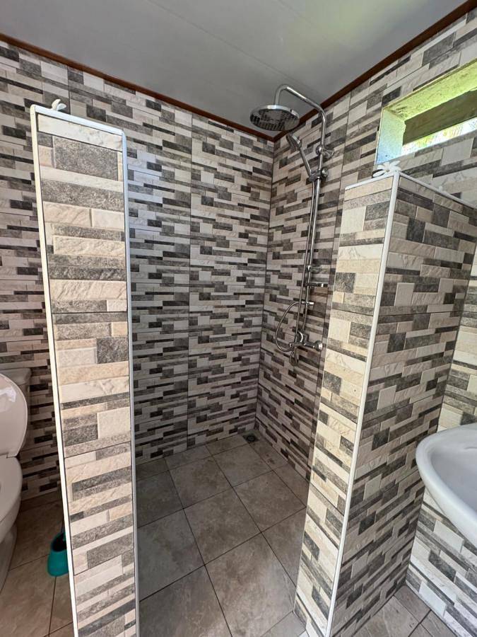 Chambre d’hôte pour 2 personnes, avec terrasse et jardin dans Huahine - 3