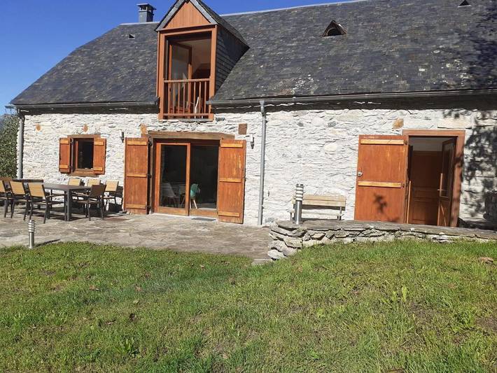 Location de vacances pour 7 personnes, avec vue et jardin, animaux acceptés à Saint-Pastous - 4