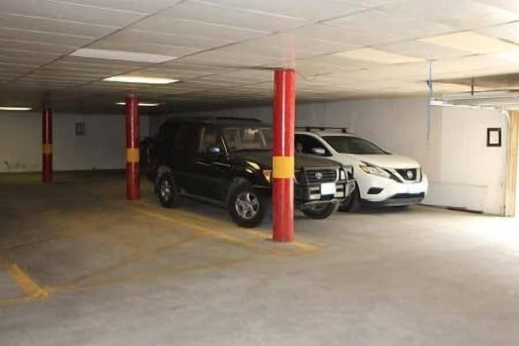 Ganze Wohnung, New Listing! Top Floor Top End Downtown Remodel! in Arapaho and Roosevelt National Forests