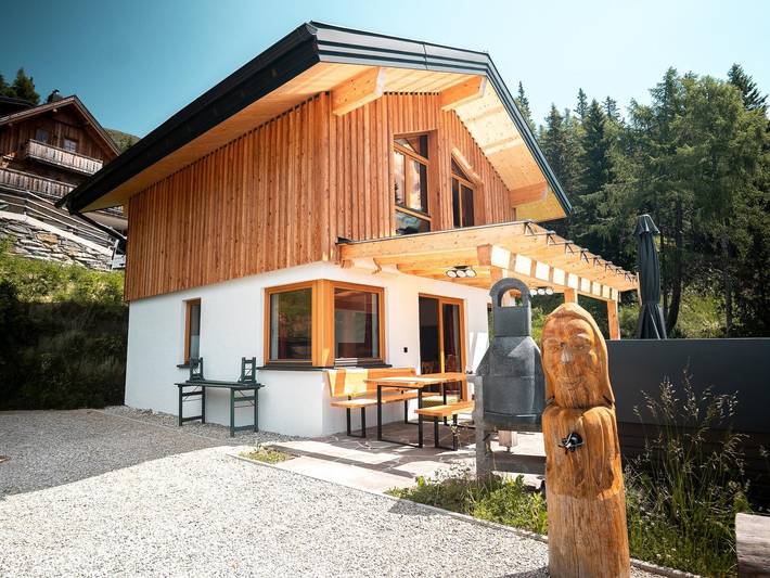 Ferienwohnung für 5 Personen, mit Balkon und Terrasse sowie Whirlpool und Sauna in Seeboden