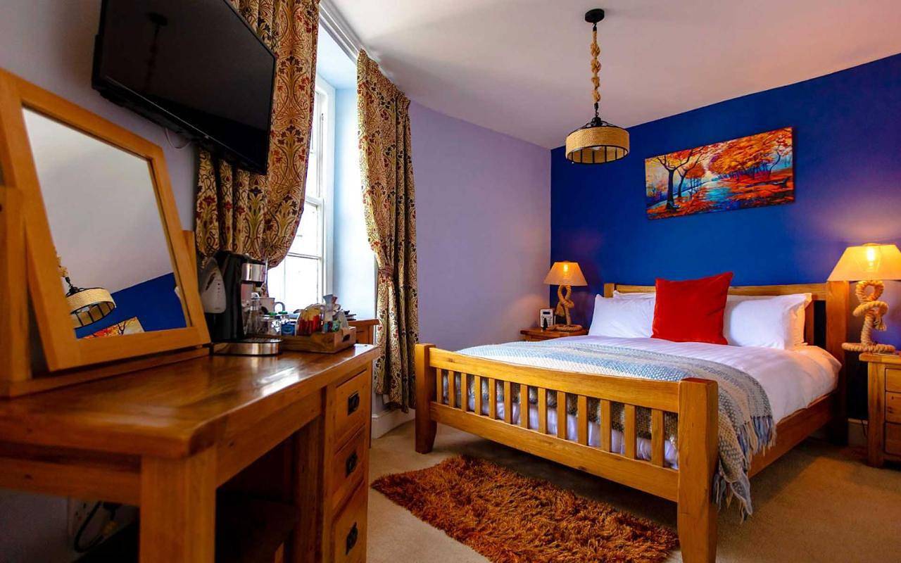 Standard Double Room in Dartmouth, Devon