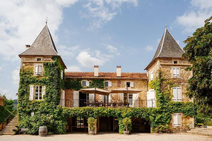 Villa pour 14 personnes, avec piscine ainsi que balcon et jardin