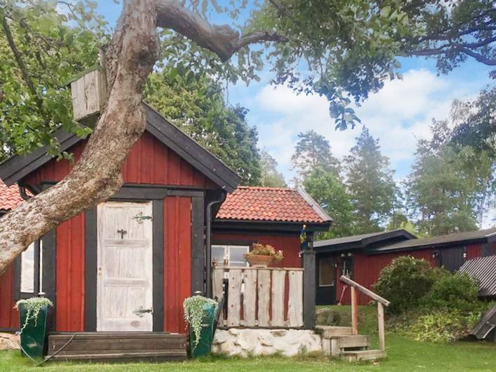 4 stjarniga stuga i Märsta in Mälaren