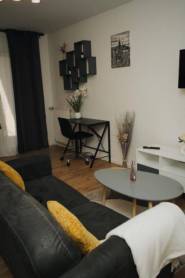 Appartement entier, Le Vallès in Évry-Courcouronnes, Essonne