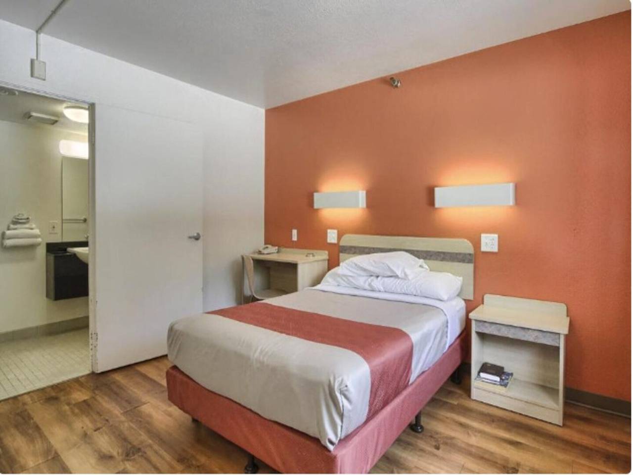 Apartamento entero, Cama Queen|Smk|New Cumberland, Pa in Pensilvania