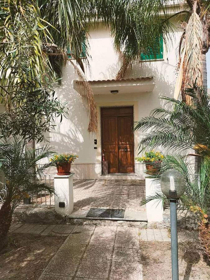 Appartamento per 2 persone, con Balcone e Terrazza nonché Giardino e Panorama a Roccella Ionica