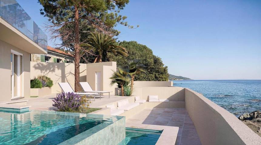 Location de vacances pour 8 personnes, avec Balcon et Terrasse ainsi que Piscine et Vue dans Plage De Grigione San Martino Di Lota