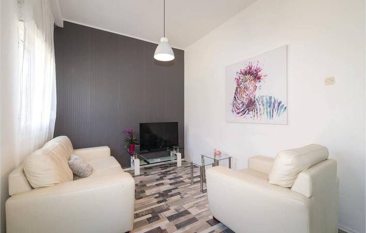 Gîte pour 5 personnes, avec piscine et terrasse à Ville de Zadar - 2