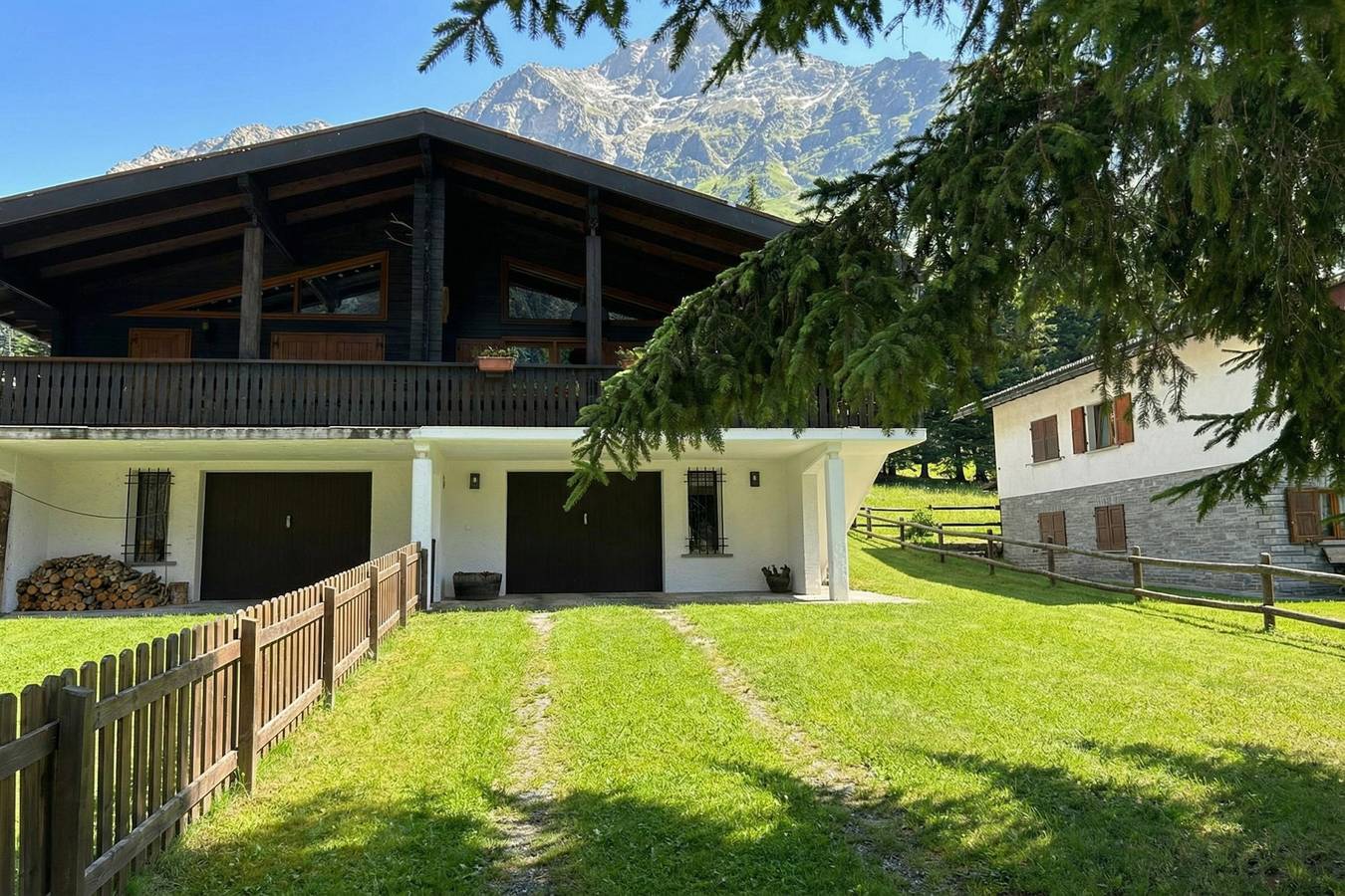 Chalet Soleada in Mesocco, Moësa