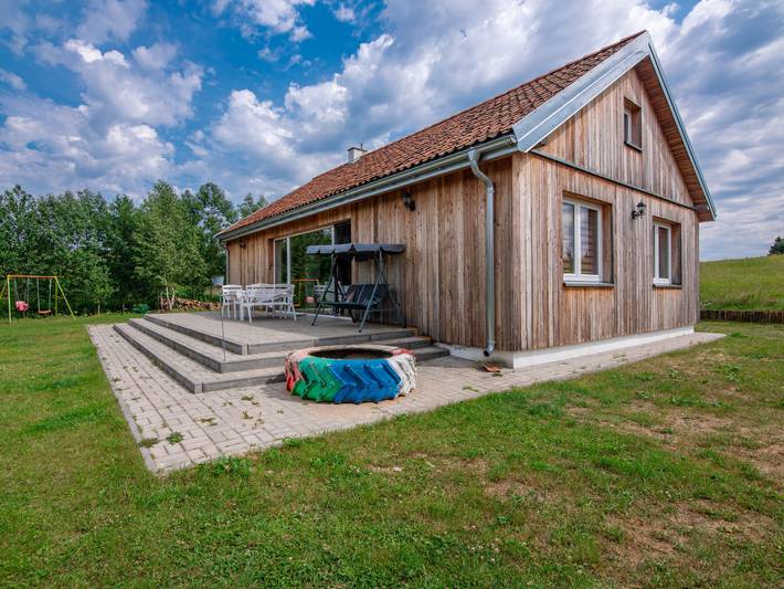 Ferienhaus für 8 Personen, mit Terrasse und Garten sowie Sauna und Ausblick in den Masuren