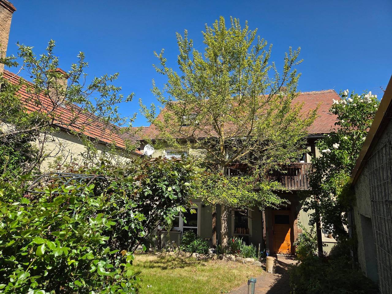 Ganze Wohnung, Ferienwohnung Elfi - Ferienwohnung mit Balkon in Volkach, Fränkisches Weinland
