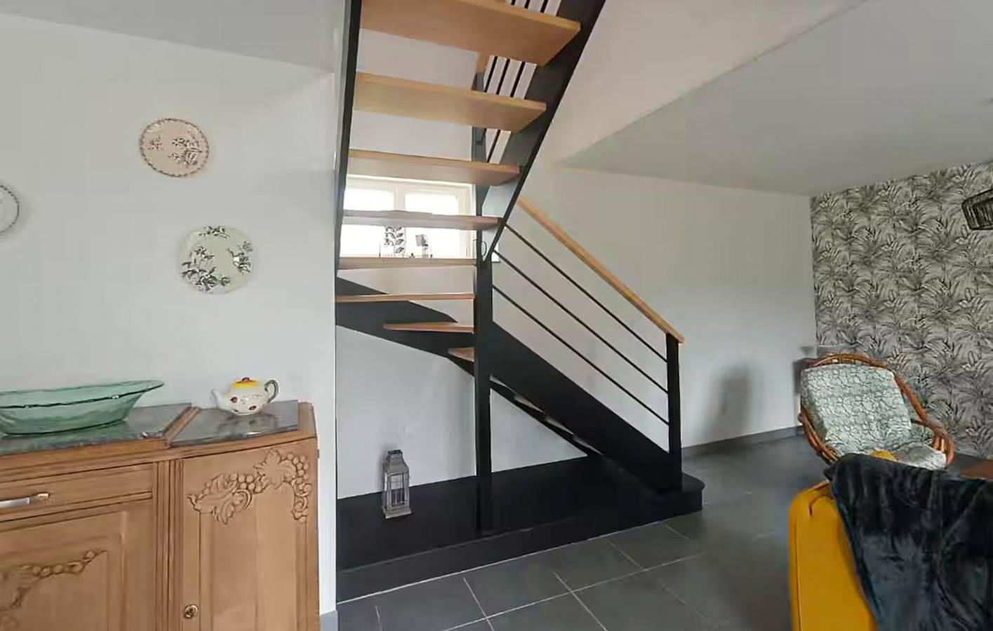 Appartement confortable avec jardin et parking, à 2,5 km de Kermaria-Sulard in Rospez, Région de Lannion