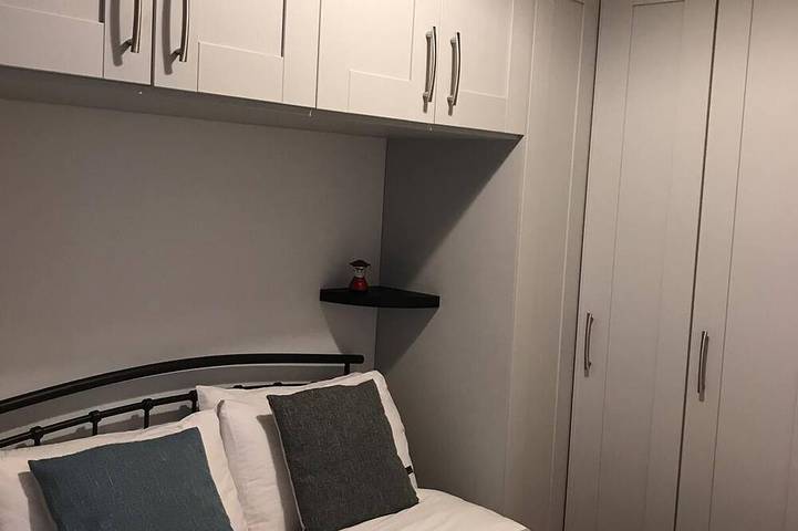 Entire apartment, Heart of the City, Luxury Apt, 5 Star Reviews, beside Temple Bar in Dublin, County Dublin