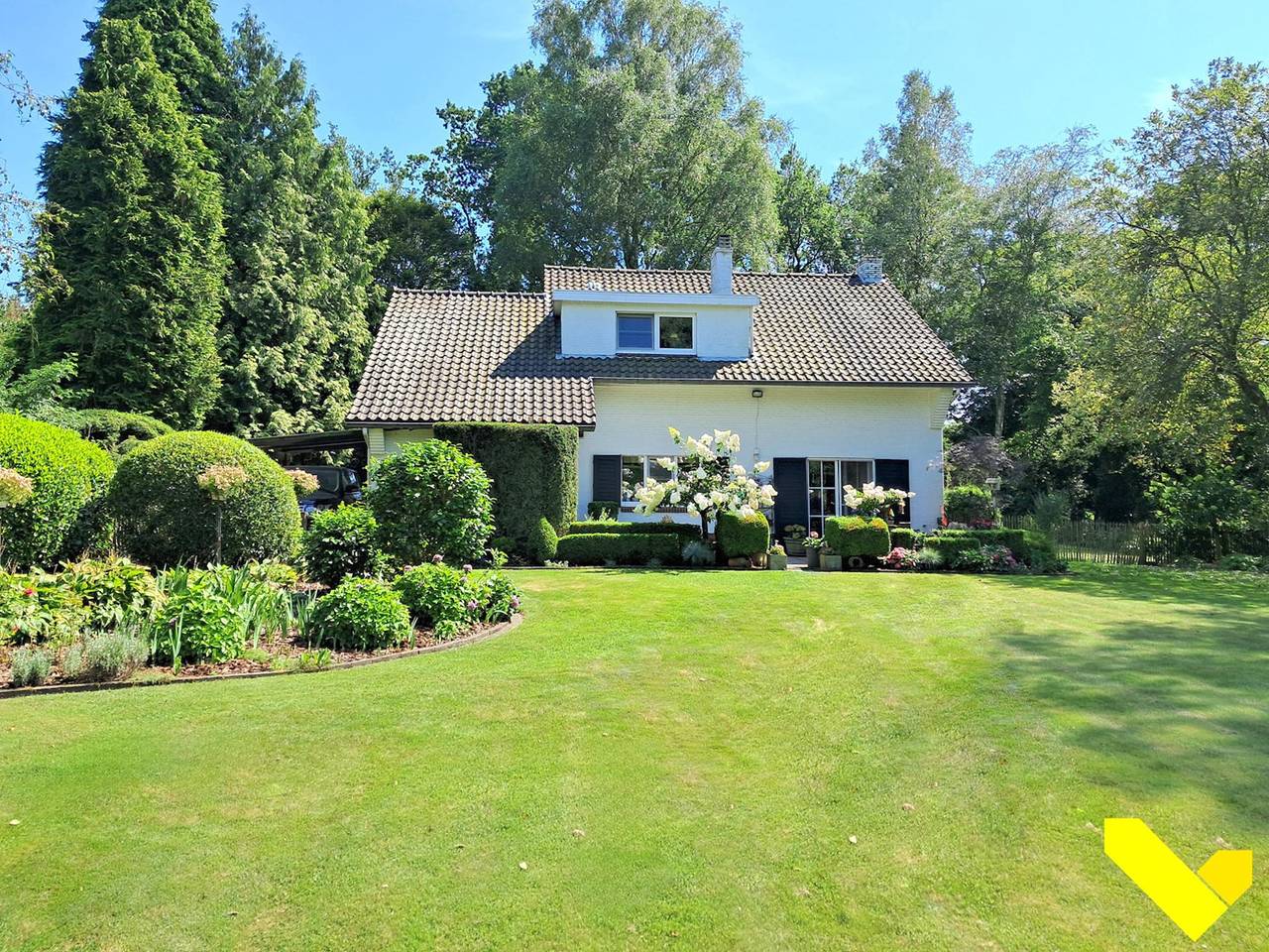 Beautiful country house surrounded by greenery
 in Mol, Región de Amberes