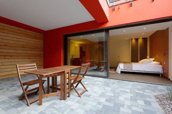 Gîte pour 4 personnes, avec Balcon et Jacuzzi ainsi que Terrasse et Piscine dans Office De Tourisme De Ribeauville