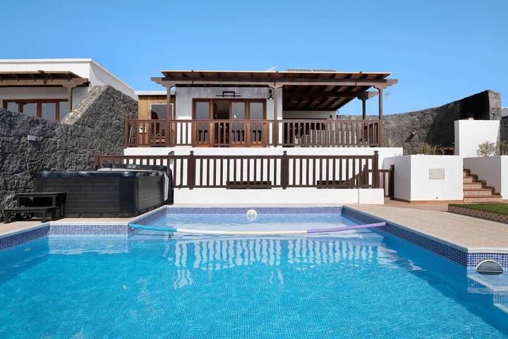Villa für 10 Personen, mit Garten und Sauna sowie Whirlpool auf Lanzarote - 3
