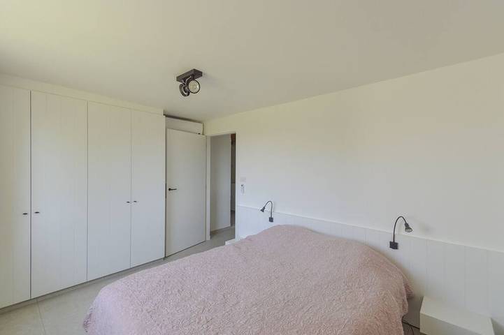 Location de vacances pour 9 personnes, avec terrasse et jardin à Saint-Jean-de-Serres - 3