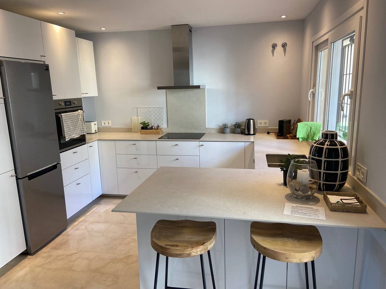 Feriehus for 8 personer med balkong in Las Chapas, Marbella