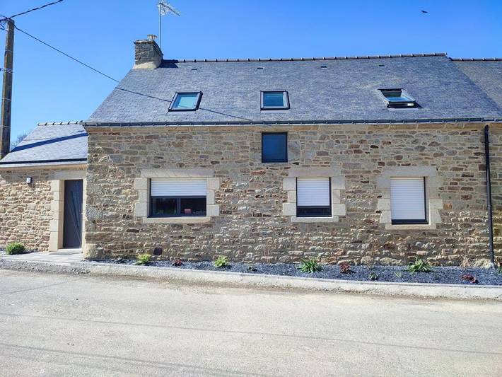 Location de vacances pour 7 personnes, avec jardin, adapté aux familles à Péaule