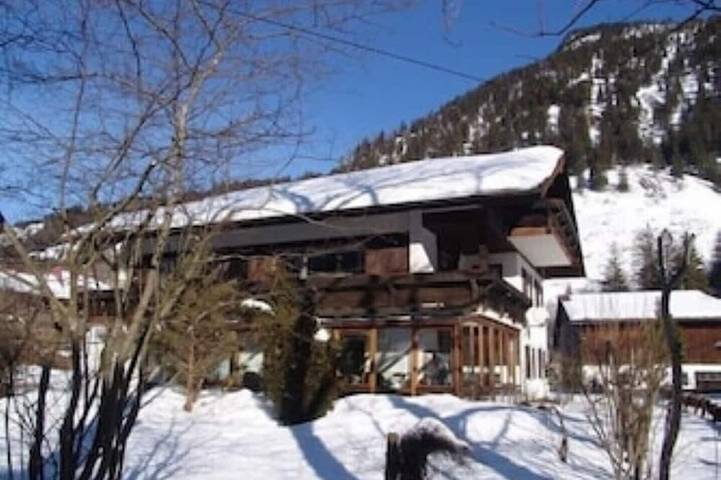 Ferienwohnung für 6 Personen, mit Balkon in Hinterstein